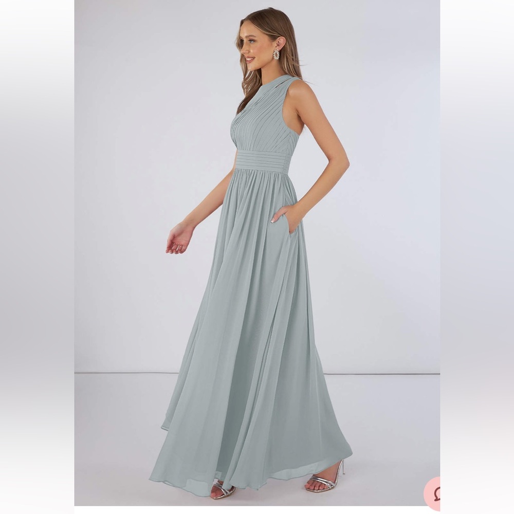 Azazie Bridemaid's Gown Molly in Silver Size 6